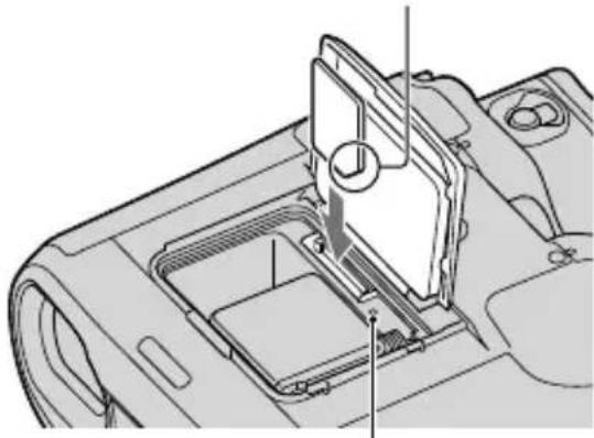 SONY DEV50V - Step 4: Inserting a memory card - 1