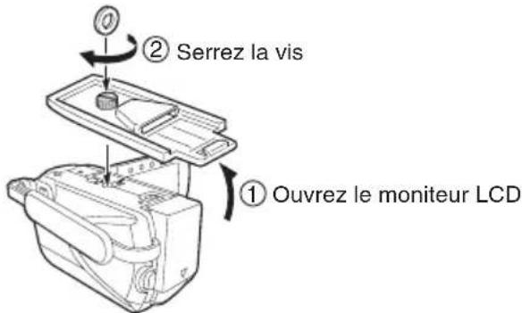 JVC WRMG300 - Fixez la base sur le dessous du camoscope. - 1