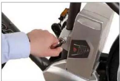 PANASONIC Pedelec Speed - Batterieladen - 2