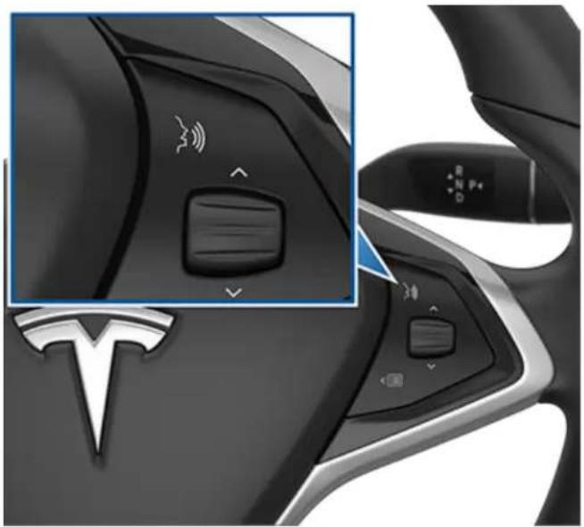 TESLA Model S (2018) - Correction automatique du niveau de la suspension - 1