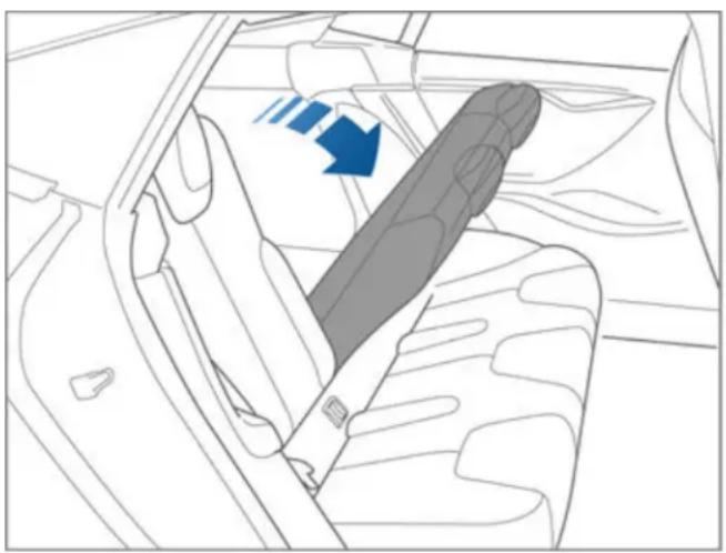 TESLA Model S (2018) - Rabatte la banquette arriere - 2