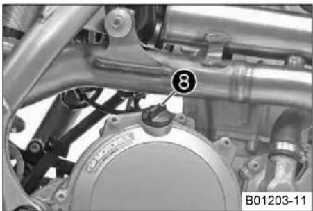 KTM 350 XCF (2013) - エンジンで行うサービス作業 - 3