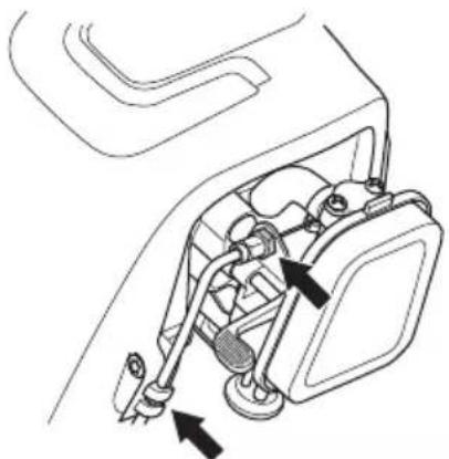 MCCULLOCH B26 PS - Checking and adjusting of throttle wire - 1