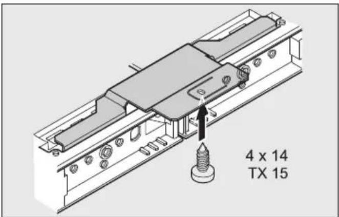 MIELE KSK 6300 - Fissare la combinazione di apparecchi nel vano d'incasso - 3