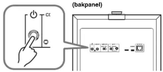 YAMAHA MusicCast SUB 100 - Pâ bakpanelen, tryck (STANDBY/ON) für att satta encheten i standby-läge. - 1