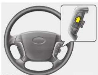 KIA Optima (2008) - Pour accélérer provisoirement avec le régulateur de vitesse en marche - 2