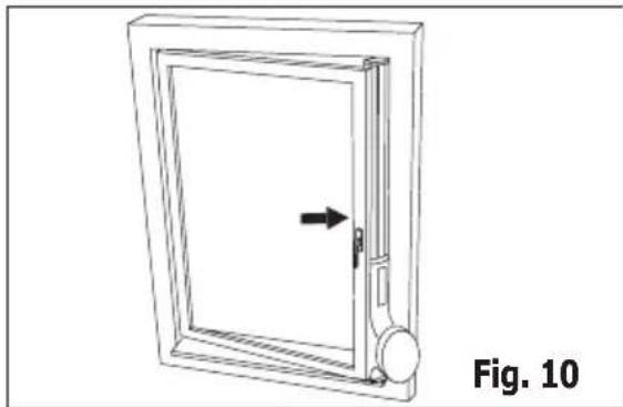 AEG AXP26V578HW - Installation in a casement window - 2
