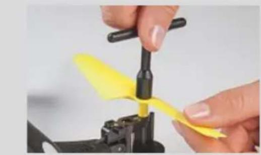 HAMA LOOPTASTIC - Changing the rotor blades - 1