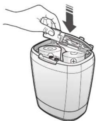 SAMSUNG POWERbot Essential - Einlagen der Batterien - 3