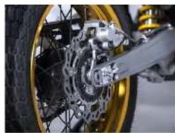 Mash XRide 125cc (2022) - Réglage du frein de la roue arrière - 3