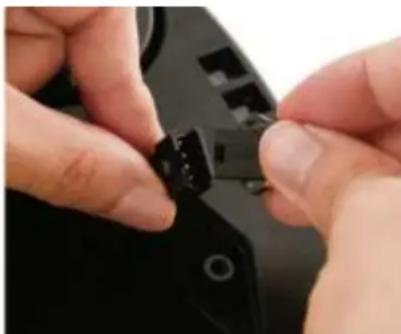 Emerio RVC120592.1 - (This appliance contains batteries that are only replaceable by skilled persons. Batteries cannot be replaced by the end users.) - 3