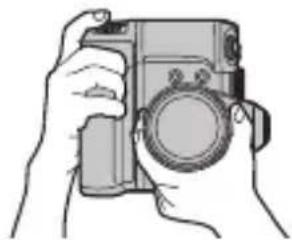 PANASONIC DMWBG1 - 2Turn the operation ON/OFF switch on the Battery Grip to [ON]. - 2