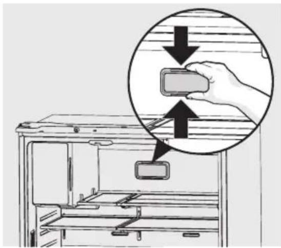 AEG RMB954E9VX - Het luchtfilter (TasteGuard) vervangen - 1