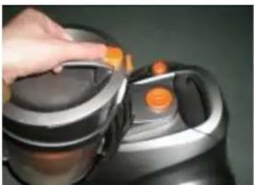Ices IVC750 - De voör-motorfilter, centrische Hepa filter en luchtuitlaatfilter verwijden &amp; reinigen Waarschuwing: - 2