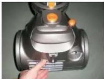 Ices IVC750 - Clean the dust barrel: - 11