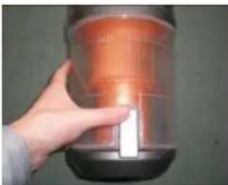 Ices IVC750 - Retirer et nettoyer le filtré pré-moteur, le filtré HEPA centré et le filtré de sortie d'air Avertissement : - 6