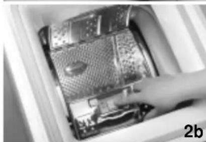 LADEN EV 1096 - Chargement du linge - 3