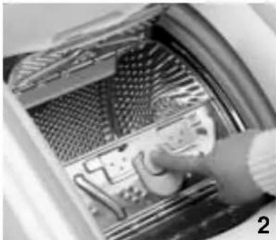 LADEN EV 1089 - Chargement du linge - 2