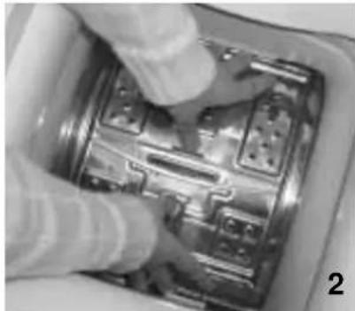 LADEN EV 1089 - Chargement du linge - 2