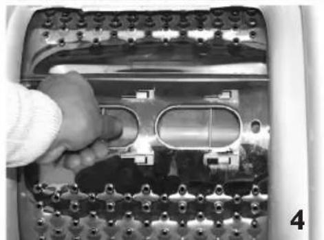 LADEN EV 1076 - Récupération d'un objet tombé entre le tambour et la cuve - 3