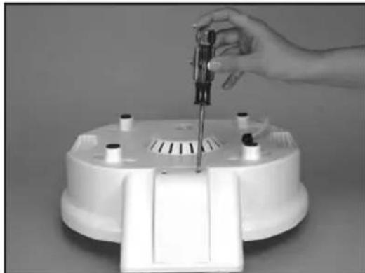 Enviracaire EWM350 - CHANGING THE UV BULB - 1