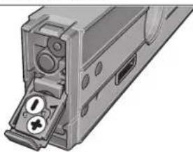 BOSCH GIM 60L - Namestitev/menjava baterije za laser - 1