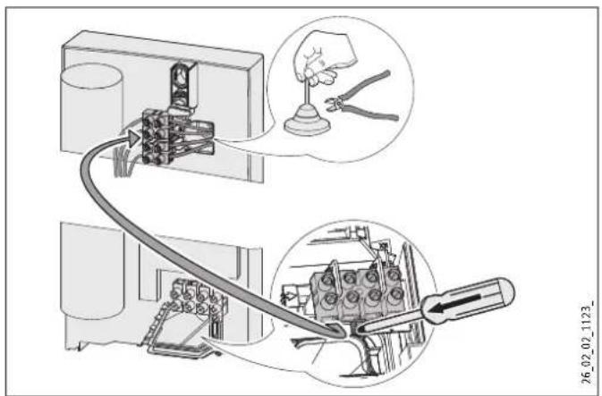 STIEBEL ELTRON DHBE 21 SLi electronic - Electrical connection from above on unfinished walls - 1