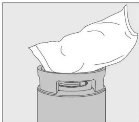 MIELE UG 706080 - Abrir la tapa protectora - 3