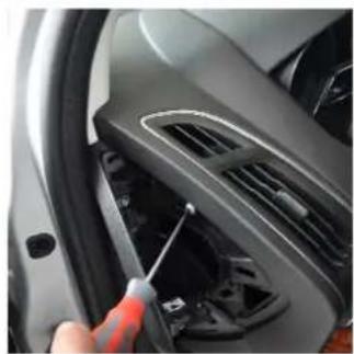 Kuda 295770 - Navi Ford Focus ab 03/201129577x - 1