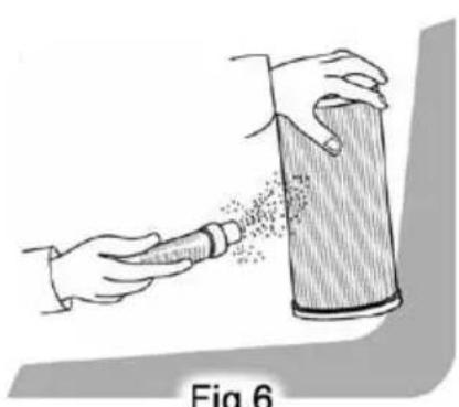 GRE AR125 - CLEANING THE FLOOR OF THE SWIMMING POOL - 1