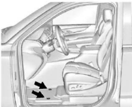 CADILLAC Escalade (2018) - Déposeetremplacementdestapisdesol - 1