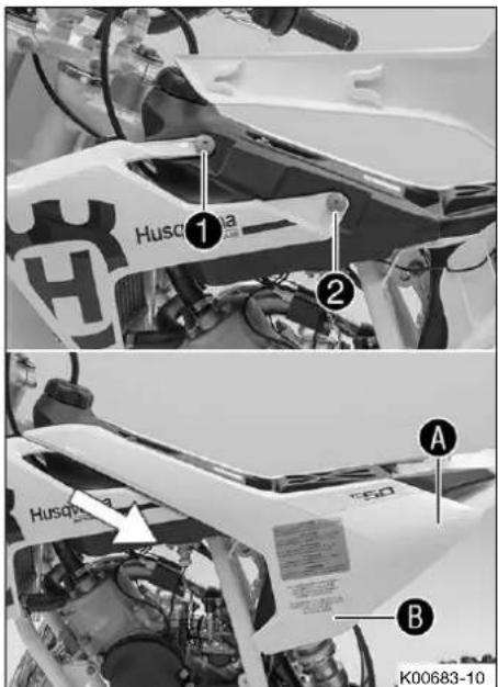 HUSQVARNA TC 50 (2019) - Monter le cache l'etal de gauche - 1