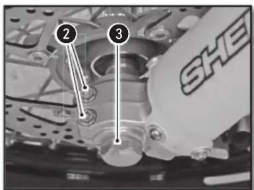 Sherco 300 SER (2017) - DESMONTAJE DE LA RUEDA DELANTERA - 4