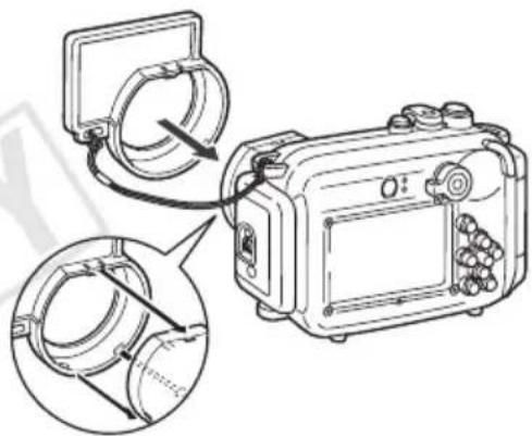 CANON PowerShot SD770 IS - 2Agganciate il diffusore sulla Custodia Impermeabile. - 1