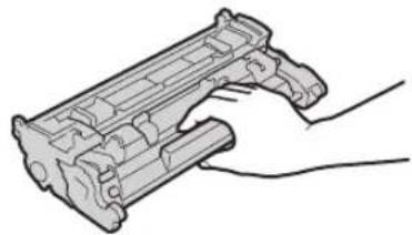 CANON iSENSYS MF426dw - Handling the toner cartridge - 1
