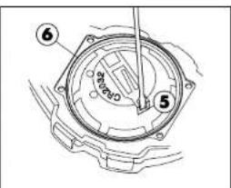 CRIVIT 1LD3875 - Pour changer la pile de votre montre cardiófrequencemètre - 3