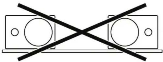 ALESIS Elevate 4 - Orientation de los monitores - 1