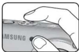 SAMSUNG D1070 - Tirando uma foto - 1