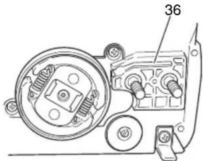 HITACHI CS 33EB - Orifice de lubrification (Fig. 30) - 1