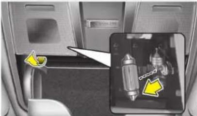 KIA Carens (2015) - Entretien - 1