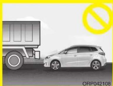 KIA Carens (2015) - (Suite) - 1