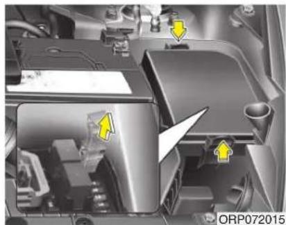 KIA Carens (2015) - ATTENTION - 2