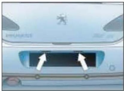 PEUGEOT 307 CC (2003) - Troisième feu stop (diodes) Feu de rÉeukantiphaquillard minéralogique (W 5 W) - 1
