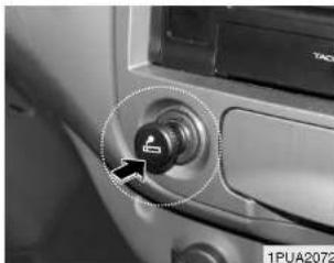 KIA K2500 (2008) - EQUIPEMENTS INTERIEURS - 1