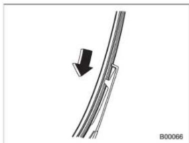 SUBARU Impreza WRX (2012) - Caoutchoucdebalaid 'es-suie-glacedelunetterriere (modeles5portieres) - 4