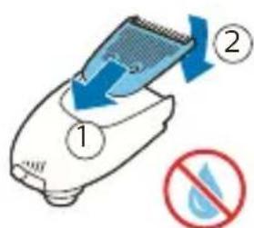 PHILIPS S9000 Prestige SP9863 - Cleaning the beard styler attachment - 5