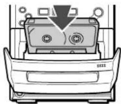 AIWA LCX357 - Appuyez sur TAPE/REV MODE et appuyez sur la touche de position PUSH EJECT pour ouvrir le logement à cassette. - 1