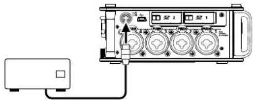 ZOOM F8n - Emploi d'une alimentation CC externe - 1