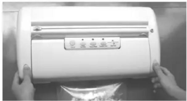 BARTSCHER 300.740 - b) Emballage sous vide avec sachets plastiques - 4