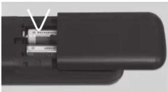 PEAQ PDP270 - Install batteries - 1